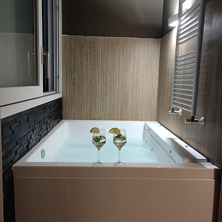 Soho B&B Фишано Екстериор снимка